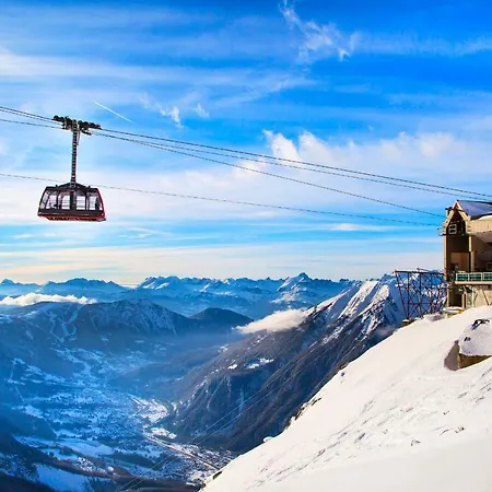 Sainte-foy-l'argentiere Chalet Sleeps 9 Chamonix