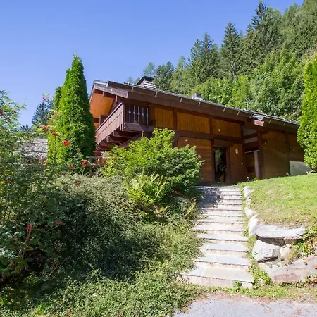 Sainte-foy-l'argentiere Chalet Sleeps 9 Шале Шамоні